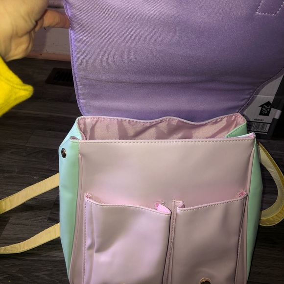 Cute Lether Backpack - Picture 2 of 2